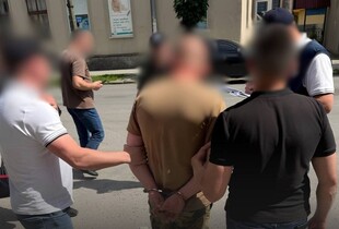 Підполковник РТЦК на Тернопільщині вимагав хабар за зняття відмітки "у розшуку"