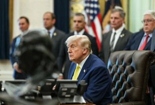 Трамп анонсував повернення жорстких санкцій проти російської нафти