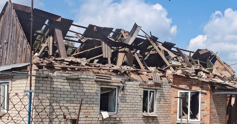 рф вдарила по Запорізькій області 896 разів: пошкоджені будинки і авто, є поранені