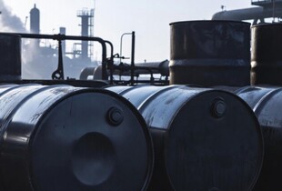 Ціни на нафту повернулися до довоєнного рівня: скільки коштує Brent