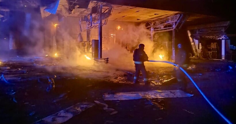Понад 40 поранених, пошкоджені АЗС, будинки і підприємства: наслідки обстрілів по областях