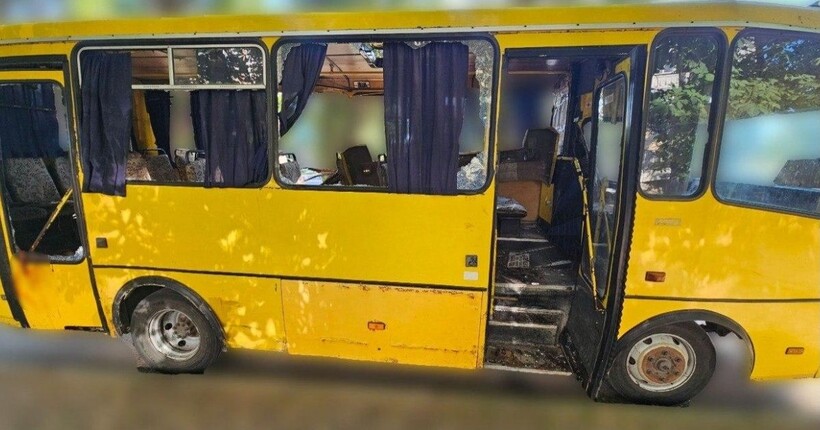 Війська рф атакували маршрутку в Херсоні: загинуло двоє людей