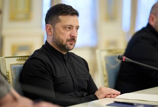 Зеленський: Якщо рф контролює Костянтинівку, у Путіна не буде проблем приїхати туди