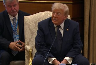 Трамп заявив, що Путін і Зеленський хочуть укласти угоду: 