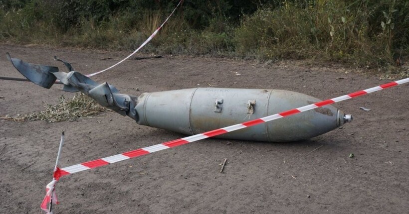 Армія рф скинула шість КАБів по Сумах: є жертви