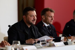 Зеленський прокоментував мирні акції протесту на підтримку міністра оборони Федорова