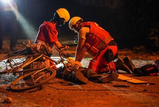 Росіяни ракетою вдарили по Одесі: загинули дві людини, 11 будинків пошкоджено