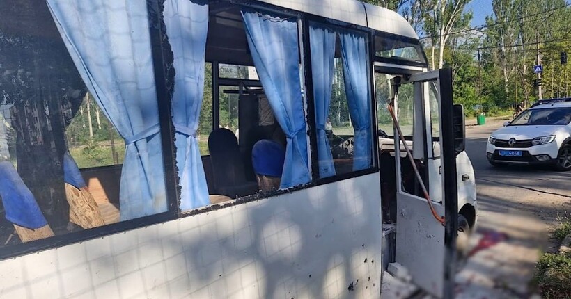 Росіяни дроном атакували автобус з людьми у Марганці на Дніпропетровщині: є жертви
