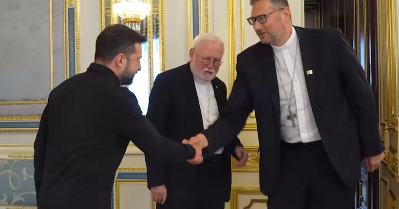 Зеленський зустрівся з делегацією Святого Престолу у Києві: про що говорили
