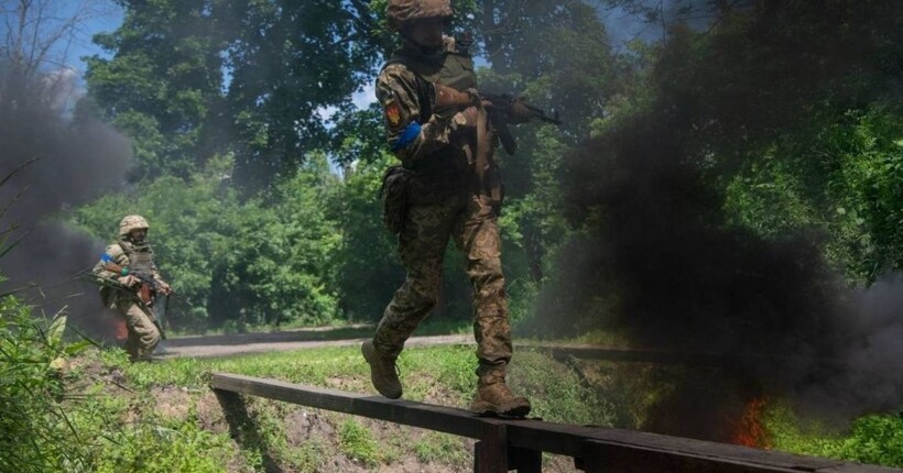 Міноборони пояснило, як діючим військовослужбовцям перейти на новий мотиваційний контракт
