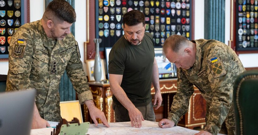 Зеленський звільнив генерала Сирського з посади головнокомандувача ЗСУ