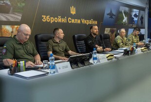 Сирський офіційно передав повноваження Головнокомандувача ЗСУ Драпатому (фото)