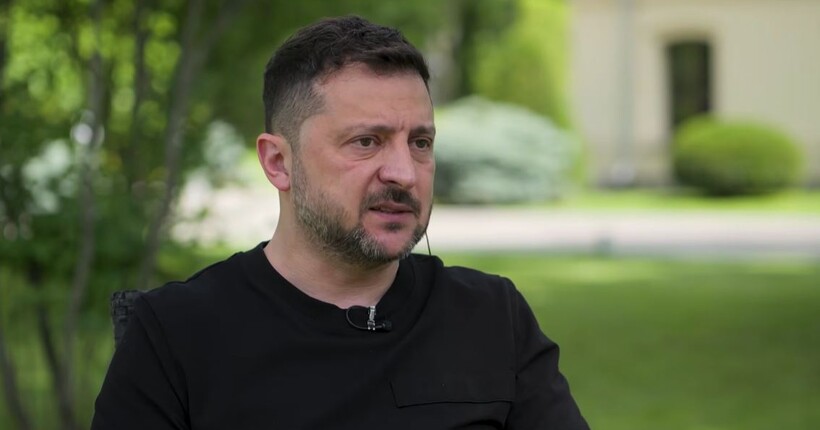 Зеленський пояснив, чому звільнив Федорова та Сирського
