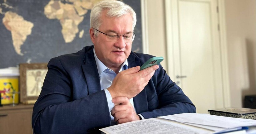 Після погроз Україні Сибіга провів розмову з главою МЗС Ірану