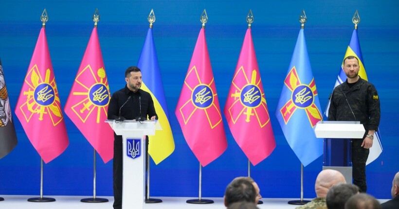 Зеленський очікує змін у мобілізації: головне з заяв президента під час представлення Хмари