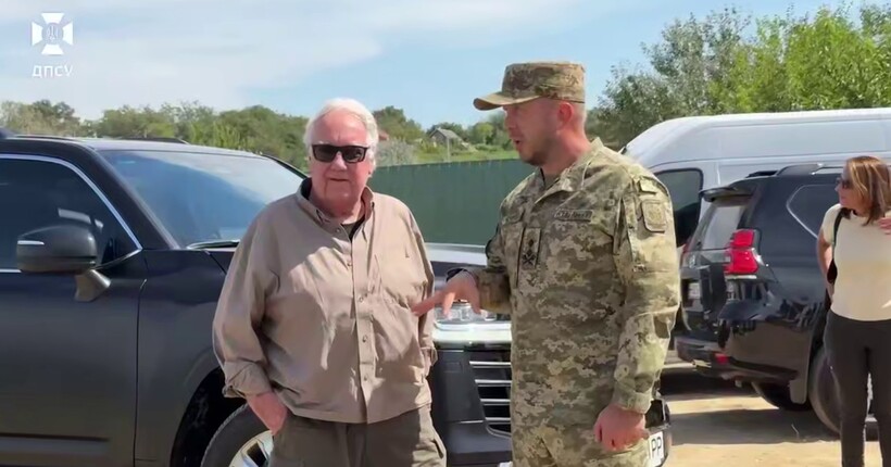 Баффет побував в українських прикордонників: що він там робив (відео)