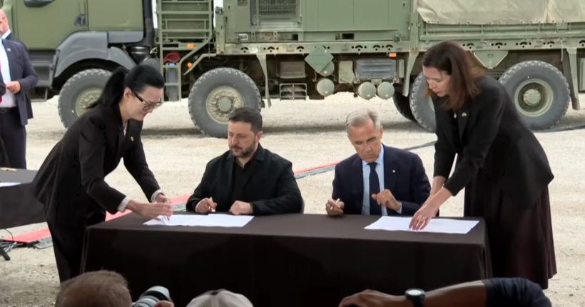 Україна і Канада підписали декларацію про 100-річне партнерство і Drone Deal