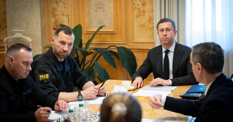 Корецький анонсував скорочення кількості працівників центральних органів виконавчої влади і кількість заступників міністрів