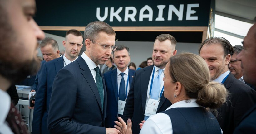 Корецький відвідав інвестиційну EXPO-зону Карпатського економічного форуму: подробиці