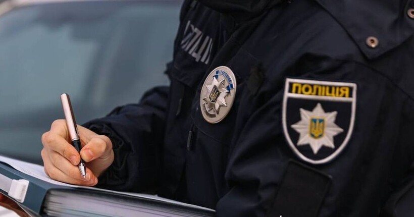 На Черкащині 15 і 19 річним хлопцям і 18-річній дівчині повідомили про підозру в катуванні неповнолітнього