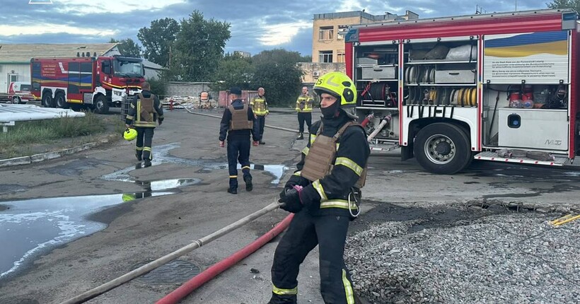 Росіяни атакували Київ вранці 23 вересня: є влучання в АЗС і поранені
