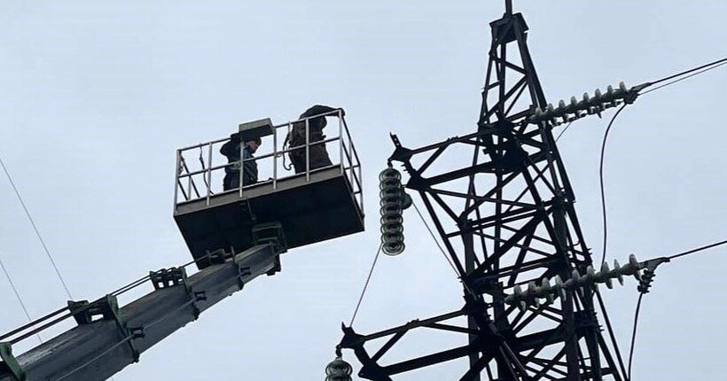 У Києві після ворожих ударів ввели екстрені відключення світла