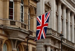 Британія запровадила новий пакет санкцій проти росії: під обмеження потрапив тіньовий флот і пропагандисти