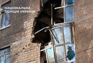 Зеленський відвідав київську школу, яку вранці атакували 
