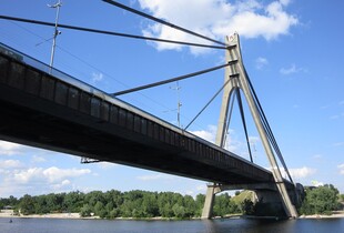 Росіяни вдарили по Північному мосту у Києві - Кличко