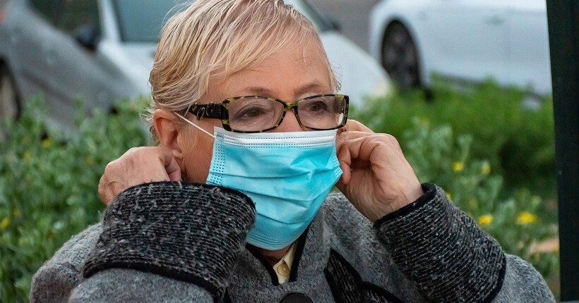 Білий дім стежить за спалахом чуми в росії після смерті працівниці лабораторії