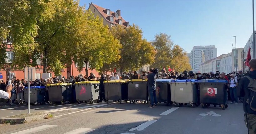Протести у Франції не вщухають: понад 6000 затриманих, сотні поранених, Макрон скликав екстрену нараду