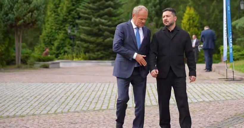 Зеленський провів телефонну розмову з прем'єр-міністром Польщі: подробиці діалогу