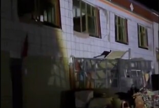 В Китаї стався землетрус магнітудою 7: загинули 16 людей, сотні будинків зруйновані (відео)