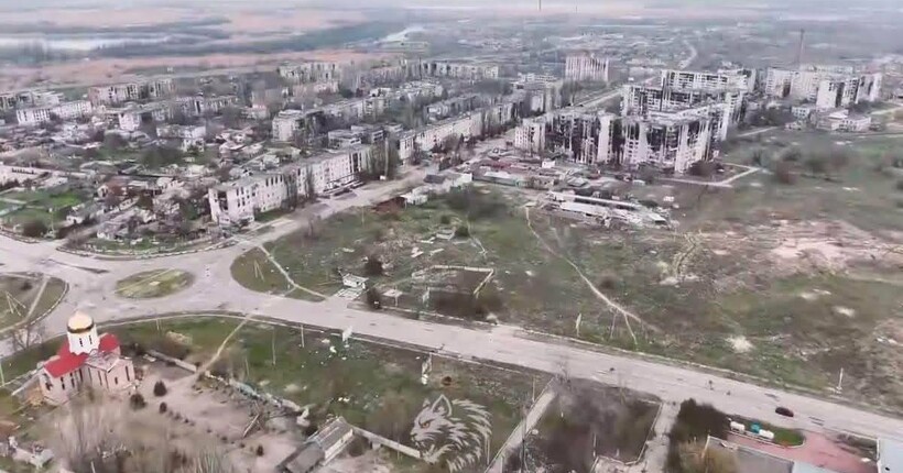 Україна та росія погодили тимчасове припинення бойових дій в Олешках - Меланія Трамп