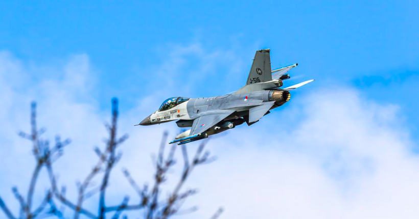 Україна офіційно попросила у Нідерландів винищувачі F-16