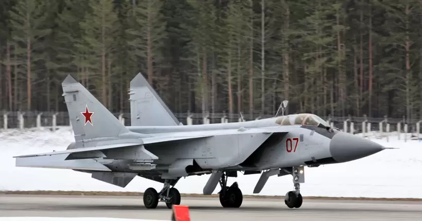 росія почала імітувати злети МіГ-31К у Білорусі, - Беларускі Гаюн