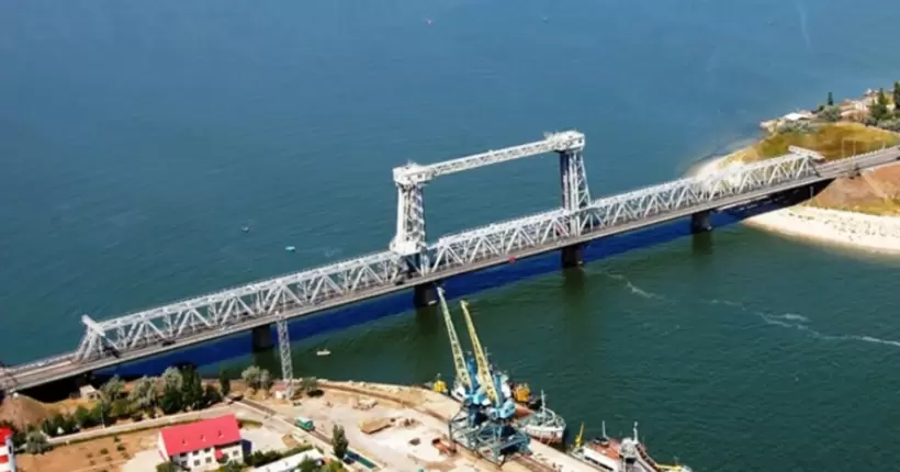 Удар по мосту у Затоці на Одещині: Братчук прокоментував відео з атакою&nbsp;