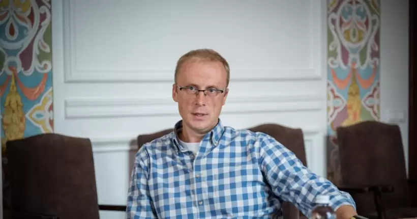 Речник МЗС України відреагував на скандальні заяви Берлусконі про Зеленського