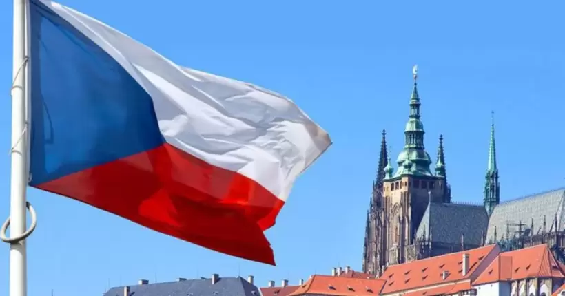 Україна і Чехія будуть спільно виробляти, ремонтувати та розробляти нові види бронетехніки