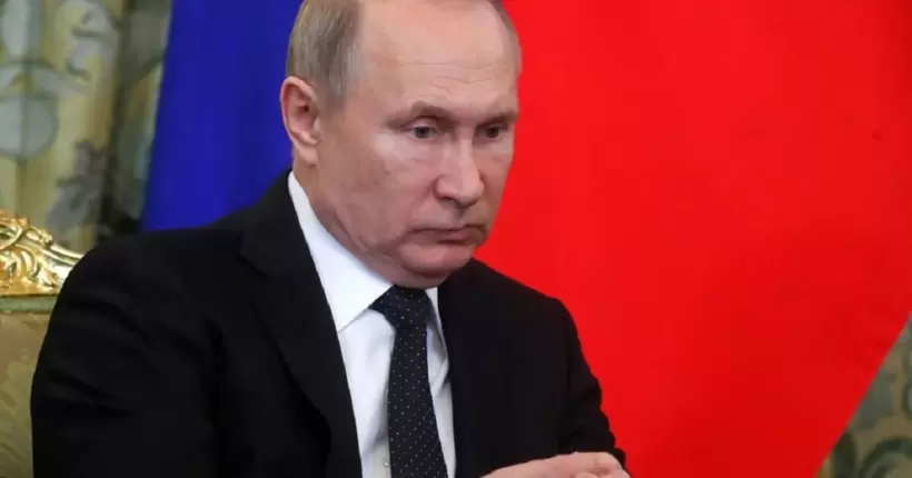 Кхе-Кхе: соцмережі вибухнули мемами від виступу Путіна