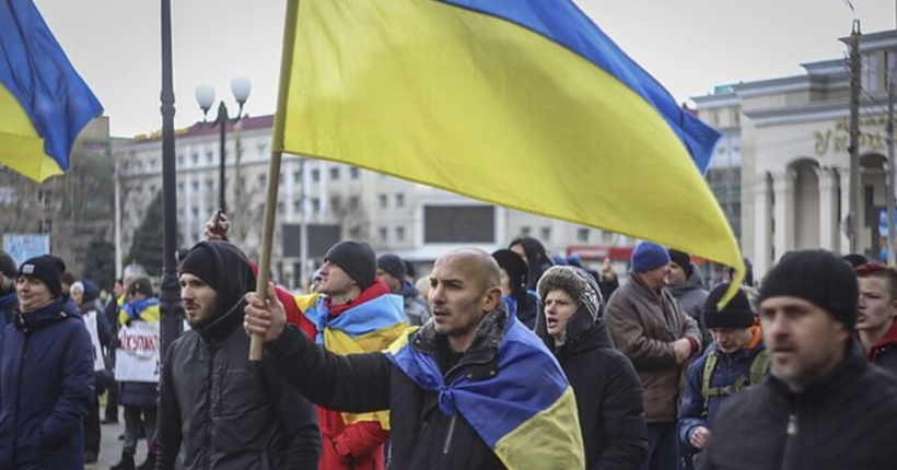 За рік повномасштабної війни довіра до ЗСУ сягнула 97%, Президенту довіряють 90% українців: дослідження