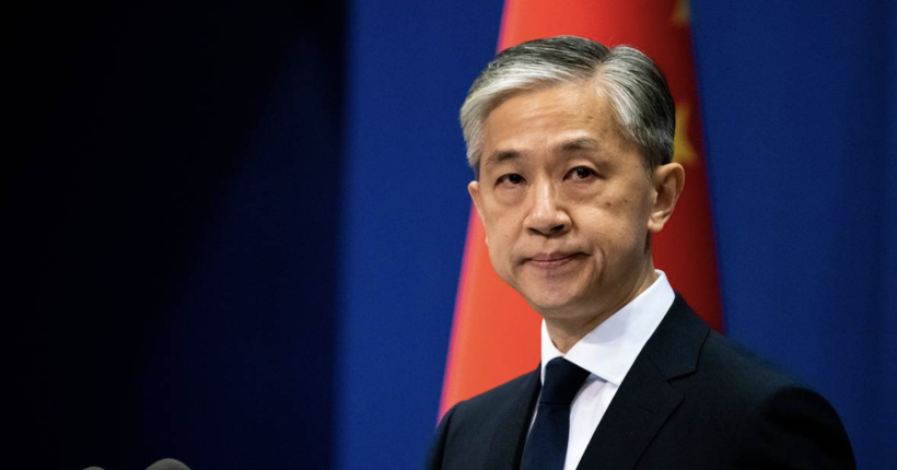 У Китаї запевнили, що не збираються давати росії зброю для війни в Україні
