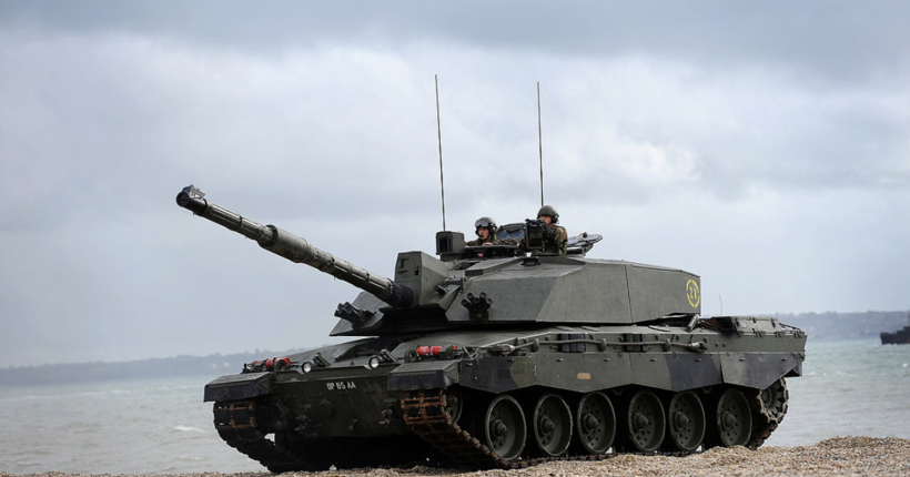 Велика Британія вирішила дати Україні вдвічі більше танків Challenger 2: подробиці