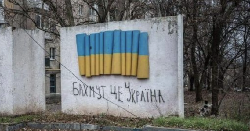 Кузан: Окупанти розуміють, що не можуть взяти Бахмут, тому почали маневри на півночі і півдні