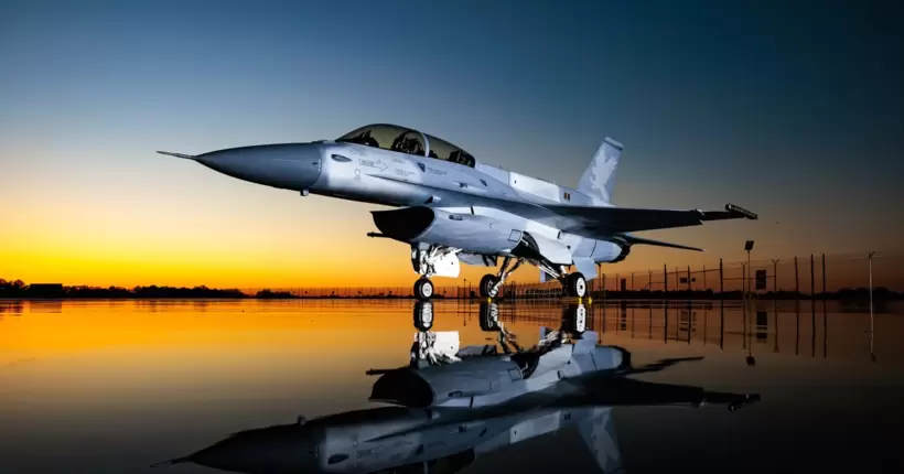 Два українських пілоти прибули в США для навчання на симуляторі F-16, - NBC