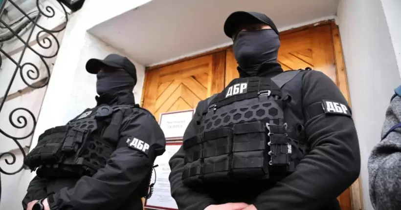 ДБР розслідує побиття командиром строковика на Житомирщині