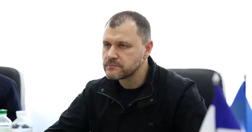 Франція передасть Україні пожежні машини та мобільну ДНК-лабораторію