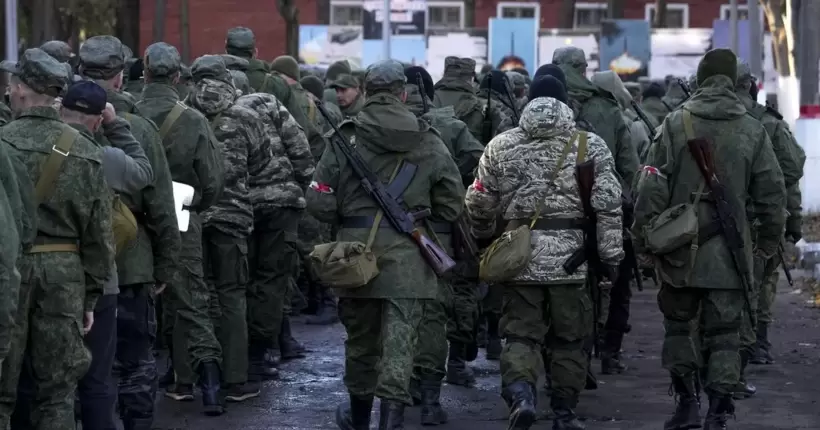 У британській розвідці розповіли, навіщо в росії змінюють призовний вік