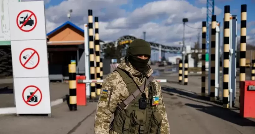 У ДПСУ розповіли, яка категорія чоловіків може виїжджати за кордон