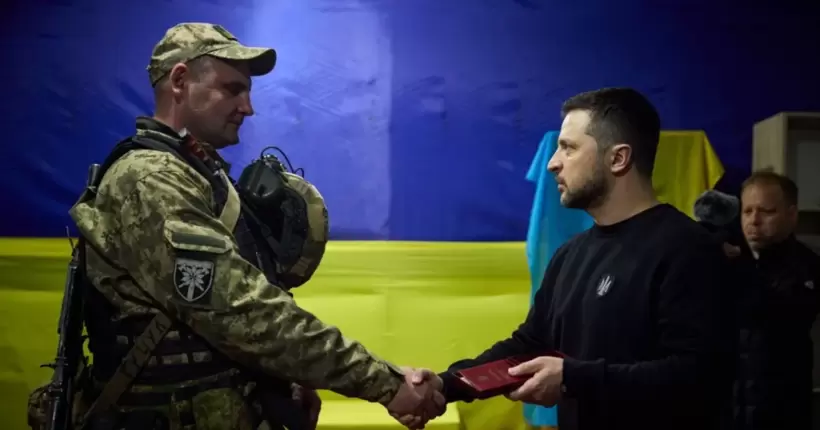 Зеленський відвідав передову в Запорізькій області і зустрівся з військовими